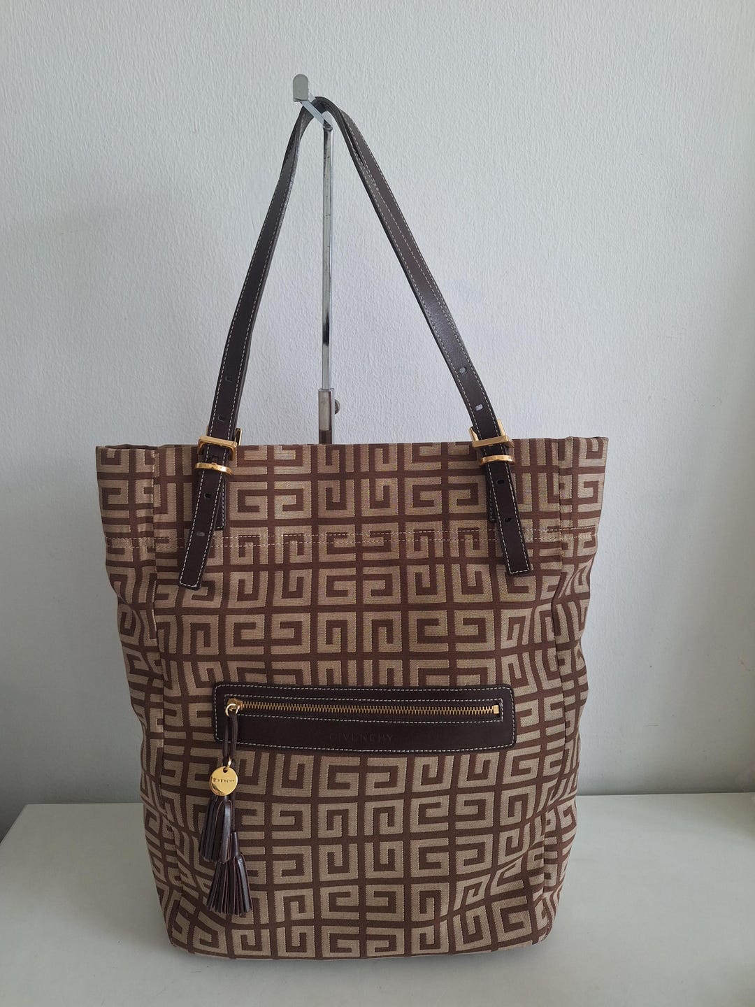 【関税込/国内発】♥♥GIVENCHY モノグラム バッグ il_1080xN.6133425206_tudw.jpg
