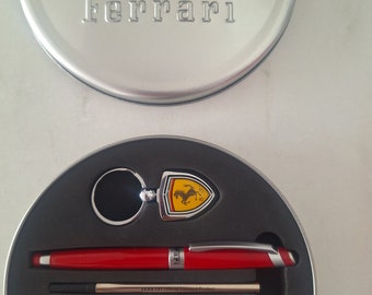 Ferrari Sammelbrunnen- und Kugelschreiber-Set