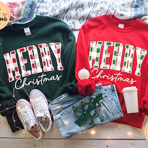 Merry Christmas Sweatshirt, Buffalo Plaid Sweater, Christmas Family crewneck, Xmas Gift Idea, Woman Xmas Shirt, Cute Winter Holiday Sweater