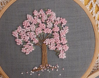 Kit de bordado DIY de flores de cerezo, diseño floral Sakura, tutorial en vídeo (patrón en PDF)