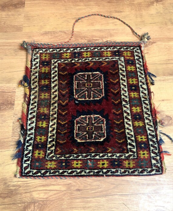 Vintage Handmade Wool Carpet Bag: Oriental Tribal Art Shoulder Bag