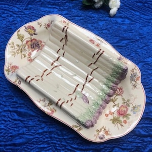 Antique large dish for asparagus or artichokes, handmade in the majolica/barbotine technique at the Longchamp ceramics factor France