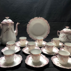 Antique tea/coffee set of 10 persons, made by the Limoges manufactory La Violette (1896- 1905), France