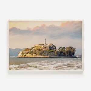 Alcatraz Wall Art, Lighthouse Print, California Landmark, Alcatraz Island Wall Art, Coastal Wall Art, San Francisco Landscape, Printable Art