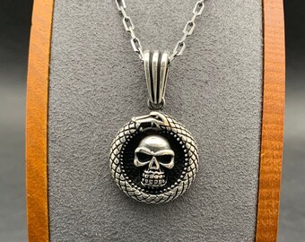 925 Sterling Silver Gothic Skull & Snake Pendant Necklace and Chain. Ouroboros Serpent / Dragon and Skull. A symbol of Life and Death