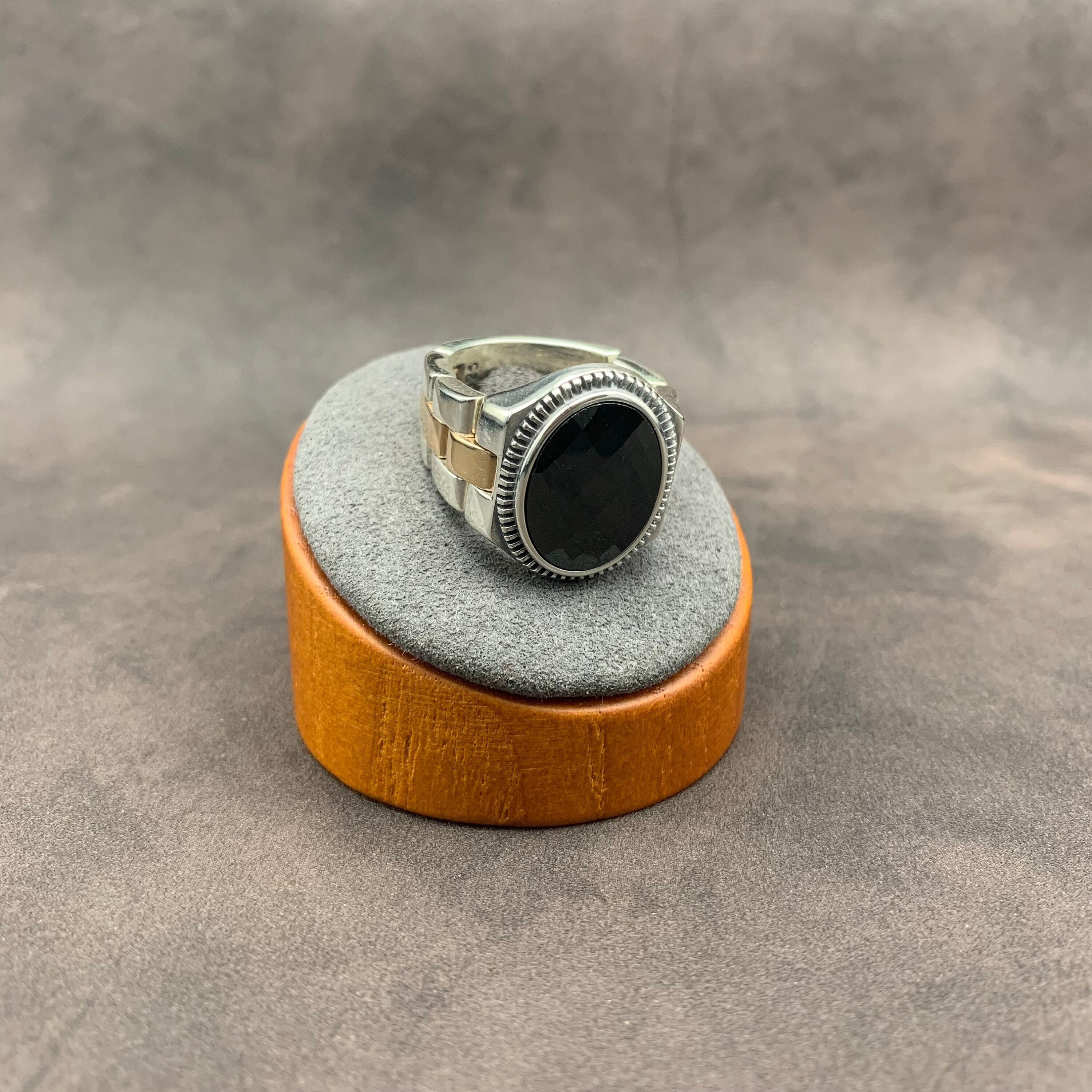 925 Sterling Silver Watch Band Ring. Oval Black Onyx Stone 925 Sterling Silver Watch Band Ring. Oval Black Onyx Stone