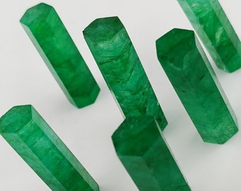 Raw Emerald Crystal, Natural Green Emerald Rough, A Grade Emerald Crystal, Hexagon Shape Emerald Rough, Emerald Rough birthstone, Gift