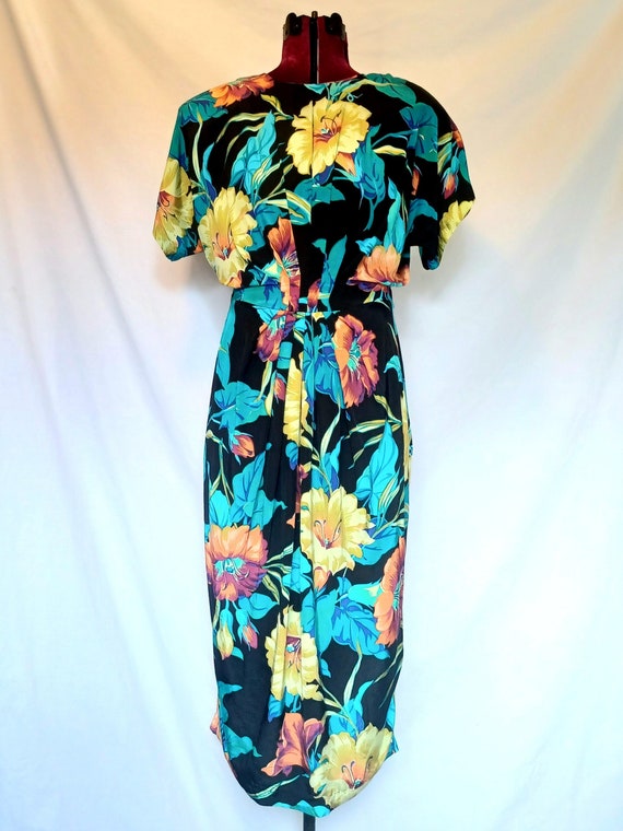 Hibiscus - 1980s Tropical Print Dress Shoulder Pa… - image 1