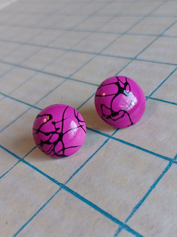 Hot - 1980s Round Metal Stud Earrings Domed Pink B