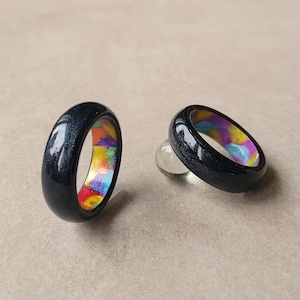 Hidden Pride Ring – Discreet Black LGBTQ Resin Band, Secret Rainbow Inside, Gift for Queer Friend, Subtle Minimalist Jewelry
