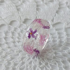 Sapphic Ring - Sapphic Pride - Sapphic Jewelry - Resin Ring - Real Flower Ring - Dried Flower Ring