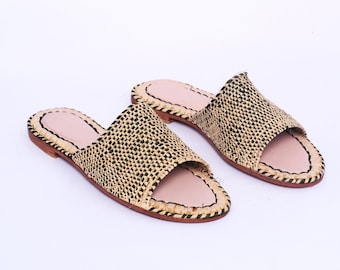 Handmade Raffia Women’s Sandals | Comfortable & Stylish Boho Footwear | Eco-Friendly Summer Shoes | Customizable Sizes