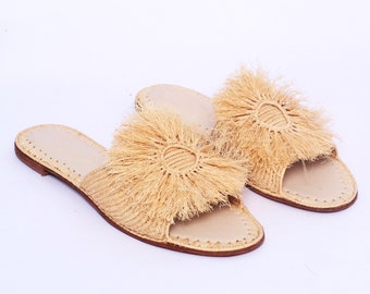 Raffia Sunflower Slippers - Eco-Friendly Natural Fiber Sandals, Artisanal Slide Ons, Boho Chic Sustainable Footwear