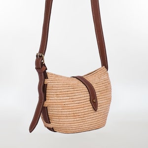 Shoulder Raffia bag With Leather handle, Crossbody Raphia bag for women&#39;s everyday bag , Gift for Her