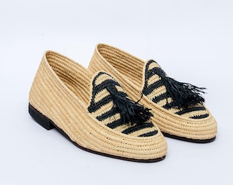 Handwoven Raffia Loafers for Men – Natural Straw & Black Pattern Slip-On Shoes