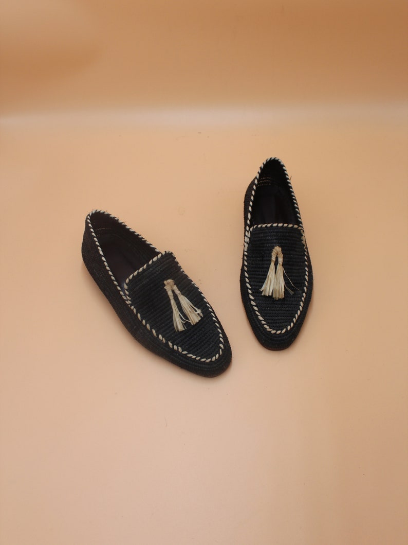 Handcrafted Men's Raffia Loafers - Eco-Friendly Natural Fiber Slip-On Shoes - Sustainable Artisanal Footwear - Elegant Black with Cream Accents