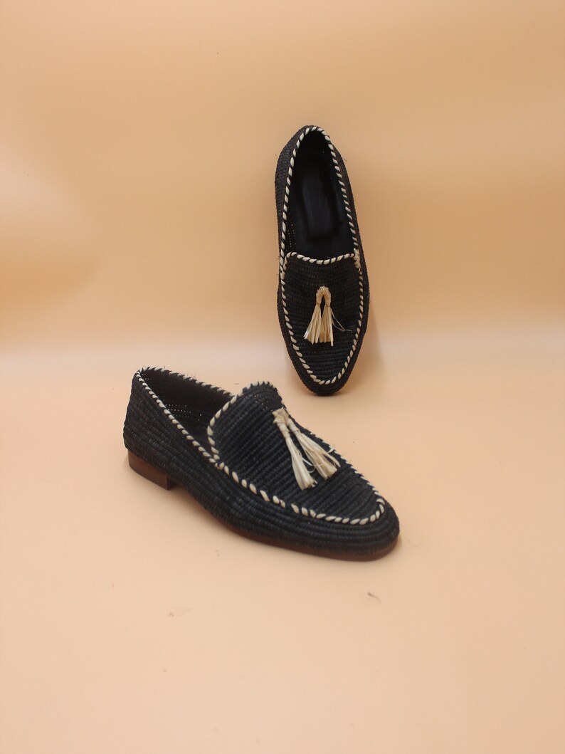 Handcrafted Men's Raffia Loafers - Eco-Friendly Natural Fiber Slip-On Shoes - Sustainable Artisanal Footwear - Elegant Black with Cream Accents