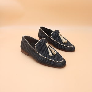 Handcrafted Men's Raffia Loafers - Eco-Friendly Natural Fiber Slip-On Shoes - Sustainable Artisanal Footwear - Elegant Black with Cream Accents