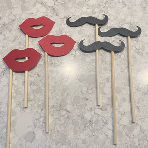 3075M Hand Crafted 100 Black Mustache Moustache Pink Lips Die Cut 3.5" 