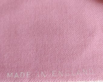 Tela de tweed inglés rosa bebé vintage, 100% lana, cortada a medida.