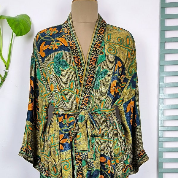 Upcycle Boho Chic Coverup Recycle Silk Sari Kimono Gorgeous Wardrobe Vintage Elegance House Robe | Duster Cardigan Gray Green Stripes Motifs