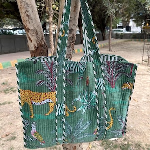 Grand sac fourre-tout bohème réversible en velours de coton matelassé |  Sac week-end de plage Durable et durable pour l'épicerie Vert ocre