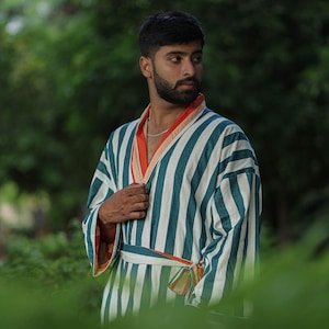 Men’s Long Cotton Kimono Robe, Striped and Reversible, Boho Loungewear with Pockets, One Size Breathable Lightweight Beach Resort Spa Outfit