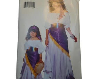 Butterick 4653 Zigenare, Esmeralda KOSTYM Fröknar 6-18 & Barn 2-6X Oklippt Mönster