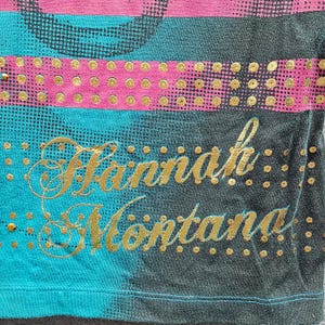 SÄLLSYNT Disney NWT Vintage Hanna Montanna Guld Glittrig Kortärmad T-shirt 10-12 bild 2