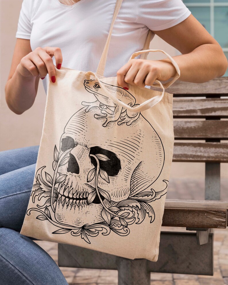 Skull clipart Skull with frog and leaves tumbler decal svg Silhouette Cameo | Skull sublimation designs Man skull svg