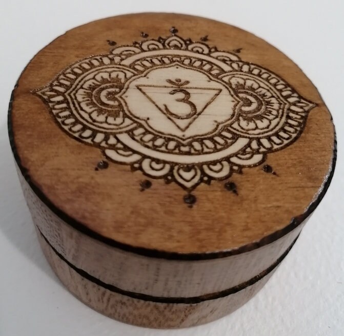 Boîte à Bijoux Gravé Chakra Ajna Troisième Oeil Petit Boitier Rangement Pendule Pierres Cristaux Bra