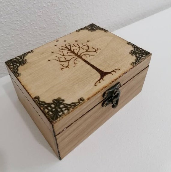 Caja de madera grabada árbol blanco de Gondor Galathilion Etsy España