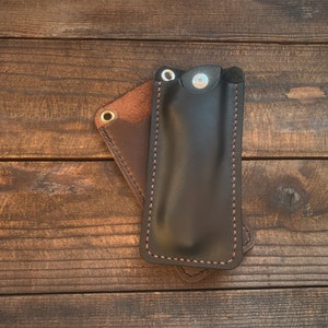 Ces housses aideront à protéger votre smartphone des couteaux de poche, à organiser vos poches et à protéger les couteaux haut de gamme de l'usure normale.