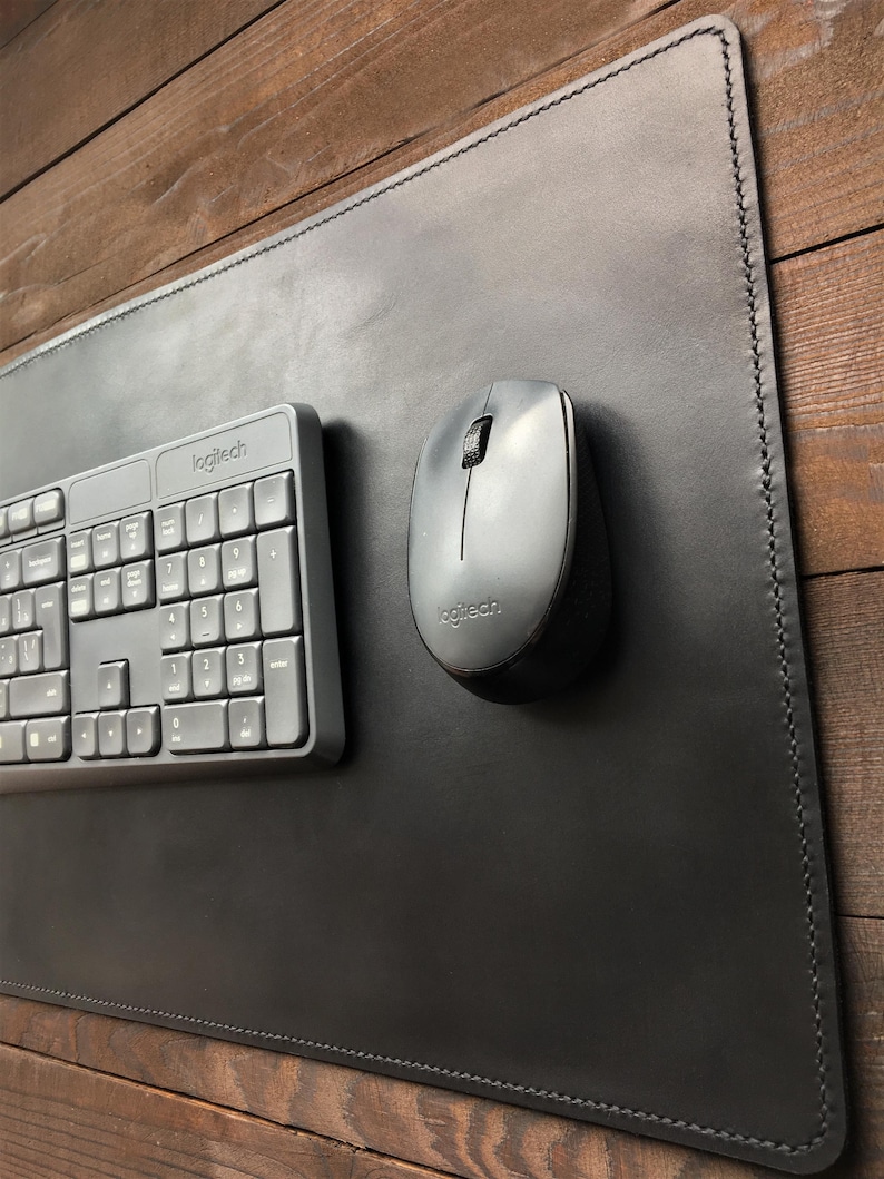 Stitched leather desk mat, various sizes and colors. image 2