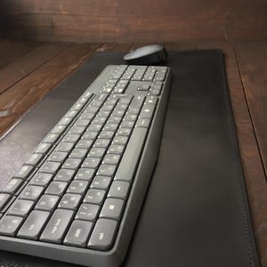 Stitched leather desk mat, various sizes and colors. image 4