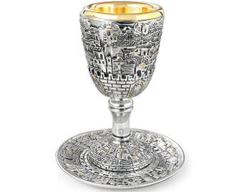 Custom Jerusalem Design Kiddush Cup bevat zilveren plaat, Grand Gold-Accented Cup van Elijah, 100% koosjer gemaakt in Israël. Pesach geschenk.