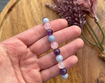 Armband med angelit, rosenkvarts och ametist • Änglavägledning • Smycken med helande kristaller
