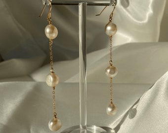 Boucles d'oreilles en perles d'or / Boucles d'oreilles Pearl Dangle / Boucles d'oreilles de mariage / Cadeaux de demoiselle d'honneur / Boucles d'oreilles Gold Drop / Boucles d'oreilles Dainty / Boucles d'oreilles Pearl