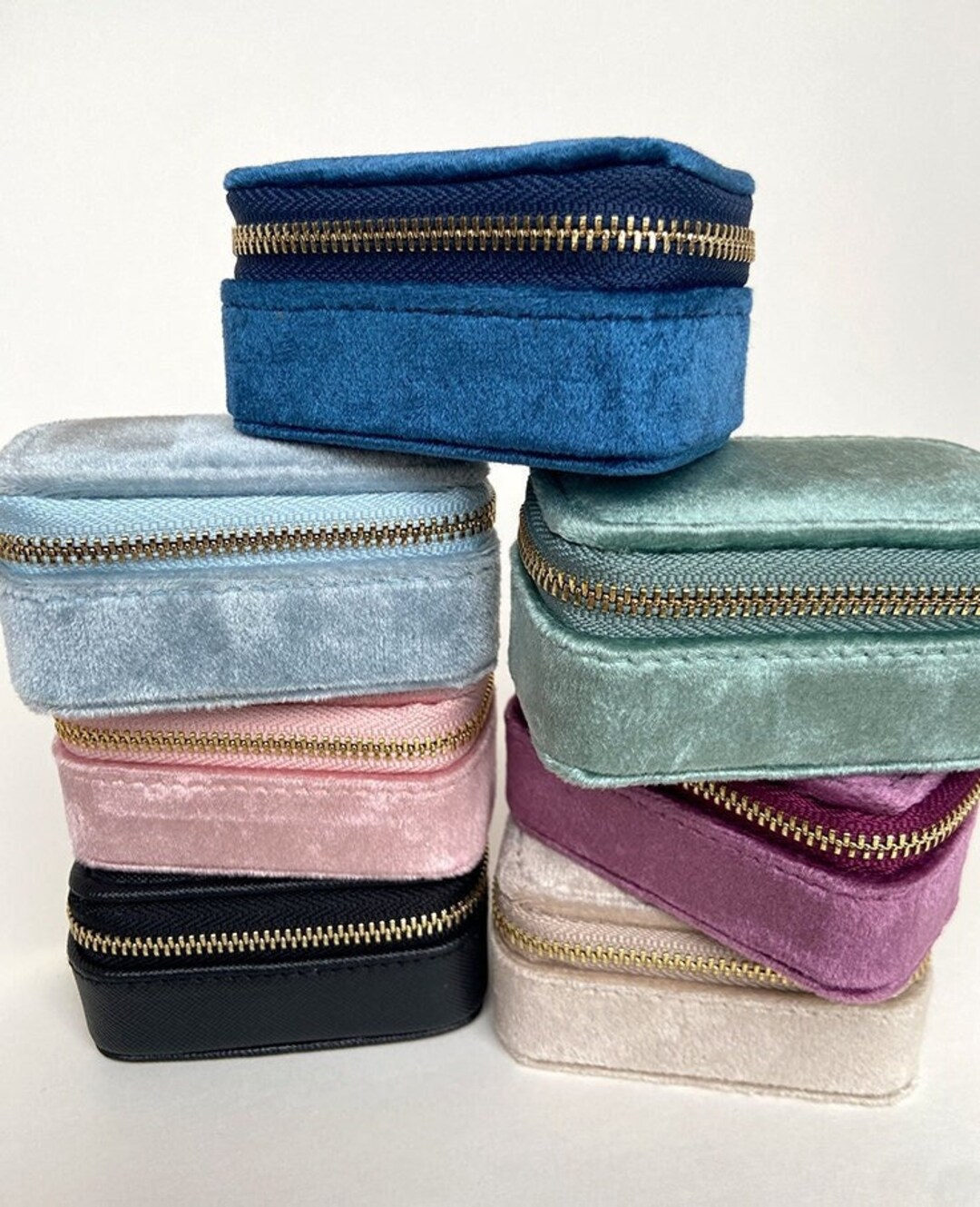Personalized Velvet Jewelry Travel Case, Mini Bridesmaid Gift - Etsy