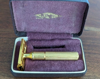 Vintage 1940's GILLETTE Gold Tech Fat Handle Double Edge Razor in Original Case