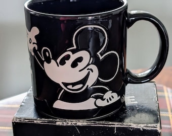 Vintage DISNEY Mickey Mouse Classic Black & White Coffee Mug\Cup Made in Japan