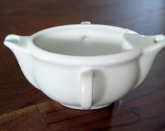 Neutral White REVOL France Porcelain Fat Separator Gravy Bowl