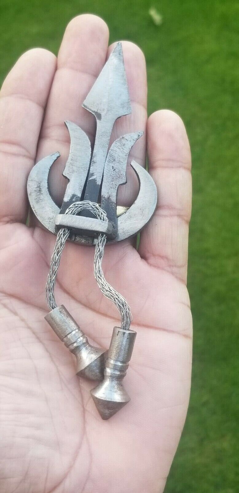 Sarbloh Chand Tora Hand Made Punjabi Sikh Singh Kaur Arrow Pin
