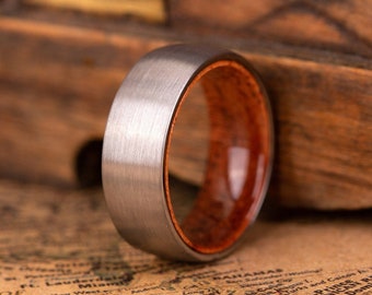 Anello di fidanzamento in legno di rosa, fede nuziale in legno, anello di fidanzamento per idee uomo, idee uomo anello nuziale, anello unico per uomo