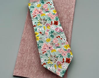 Liberty of London Men's Necktie - Striking Stems