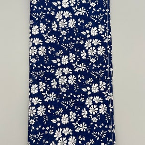 Men’s Pocket Square - Mums on Navy