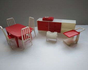 Jean of West Germany vintage dolls house furniture, 16th scale.