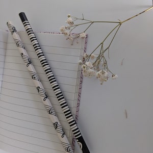 Bleistift | Musik; Klaviatur & Noten