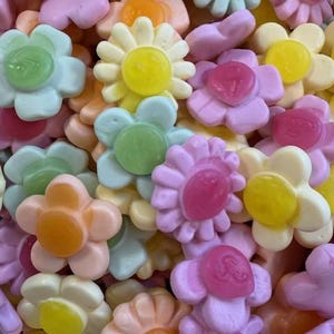 Happy Flowers – Swedish Foam & Gummy Candy