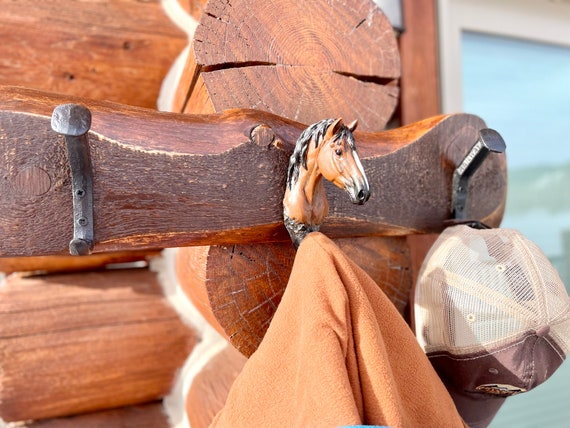 Percheros de caballos sale